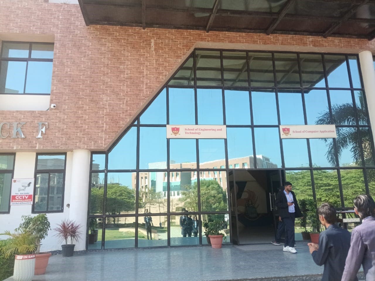 SAGE University Bhopal Academic Building photo 33
